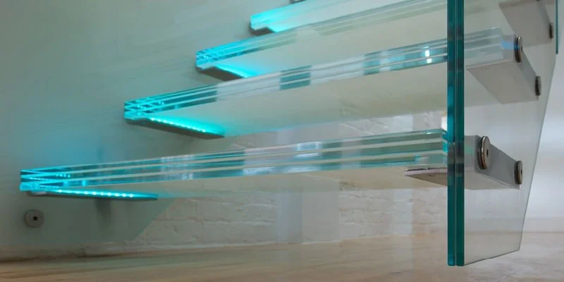 مقایسه شیشه سکوریت و شیشه معمولی